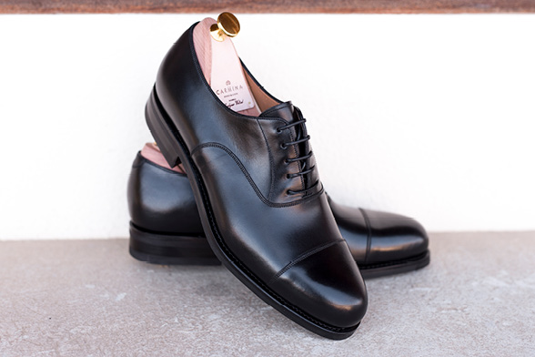 oxford model shoes