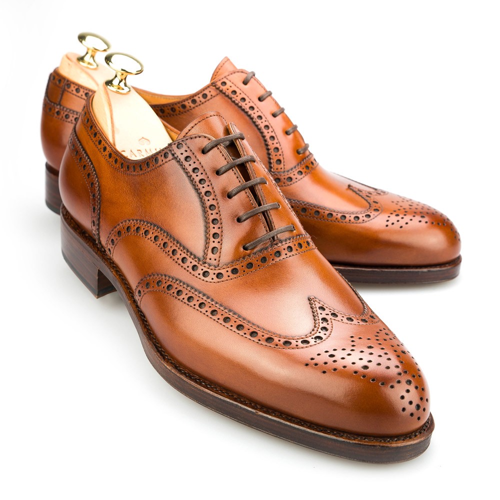 wingtip oxford shoes
