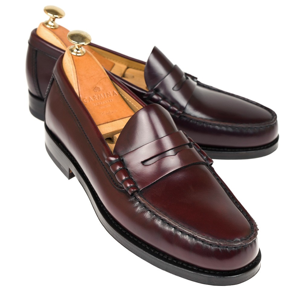 Penny loafers in burgundy| CARMINA 